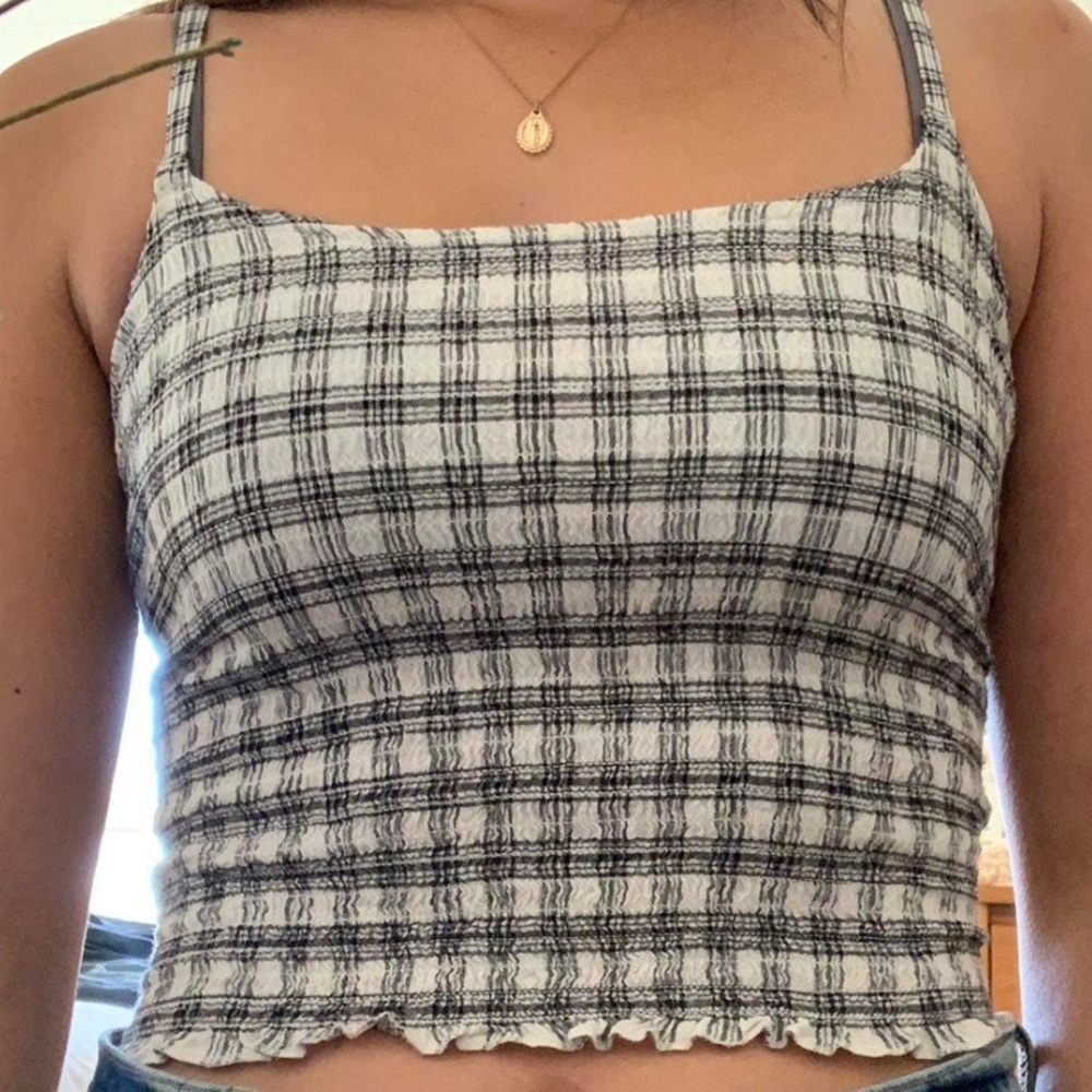 Hollister Gingham pattern crop top